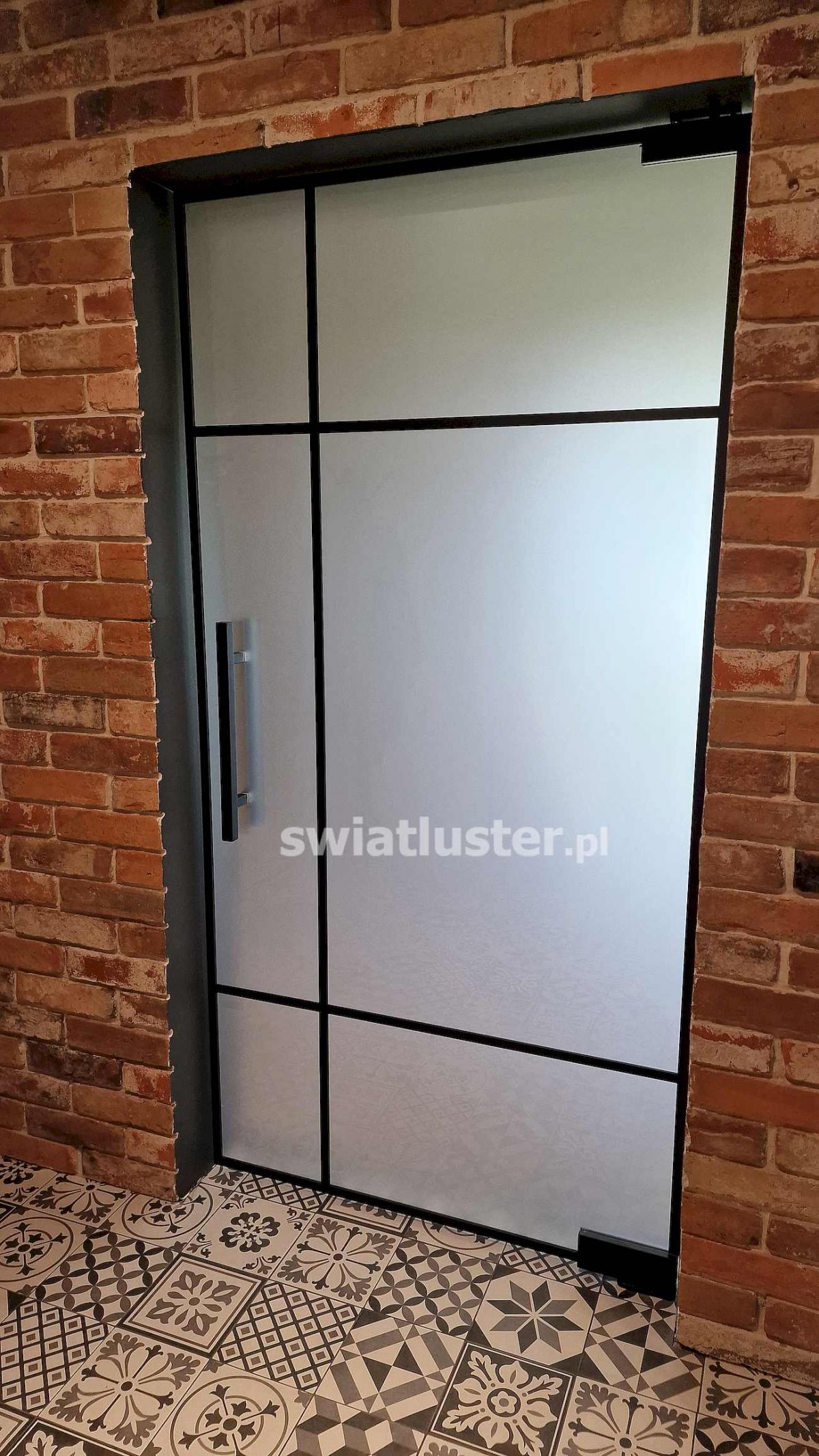 szerokość drzwi loftowe we wiatrołapie
